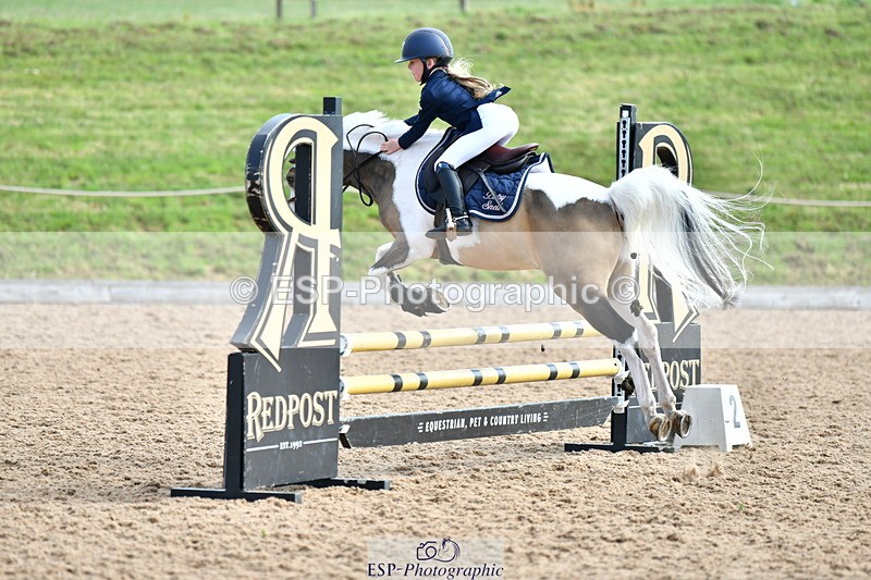 230624A-091814-00113 - Cls 36 Stepping Stones 128 & 138cm