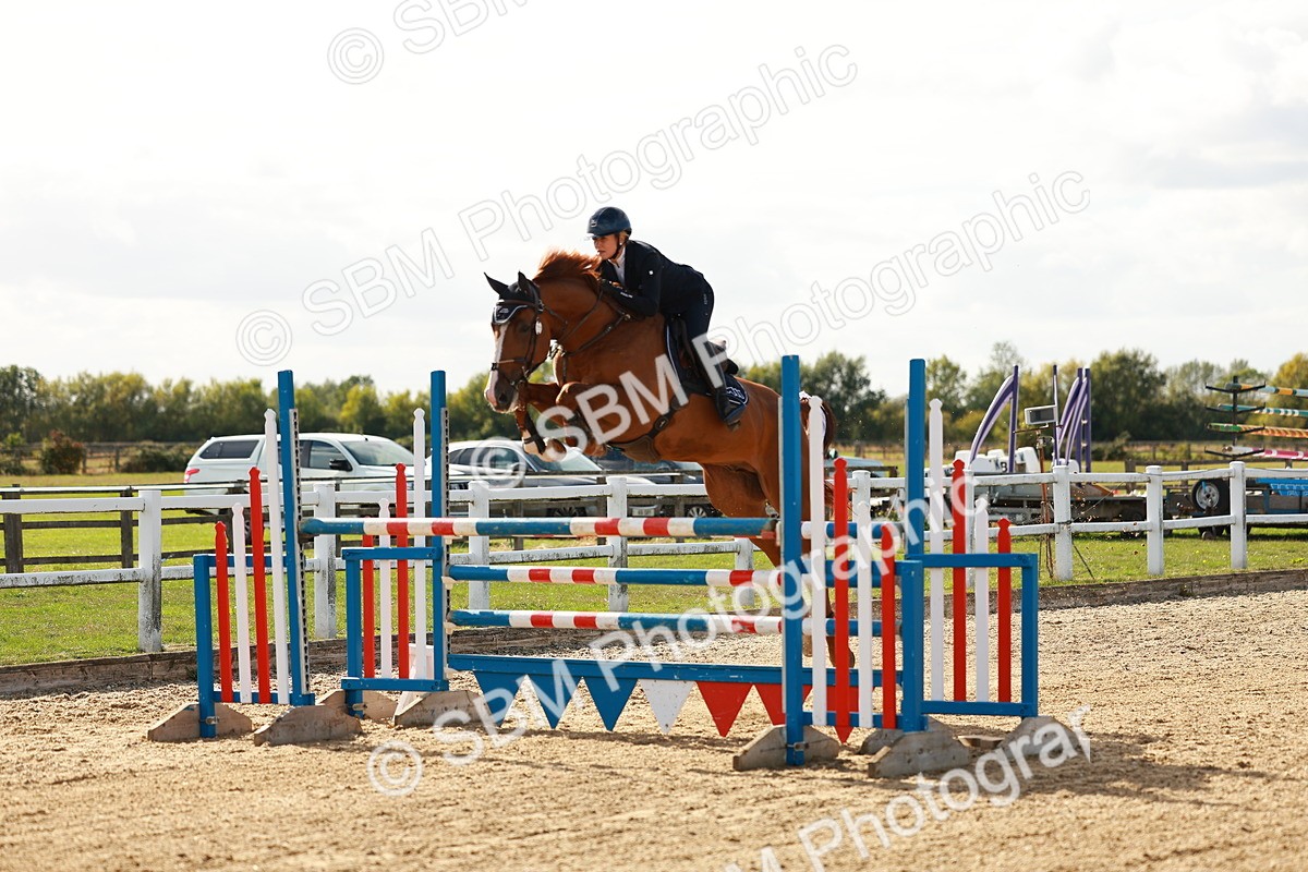SBM_001864 - Class 5 - Senior Foxhunter - 1.20m