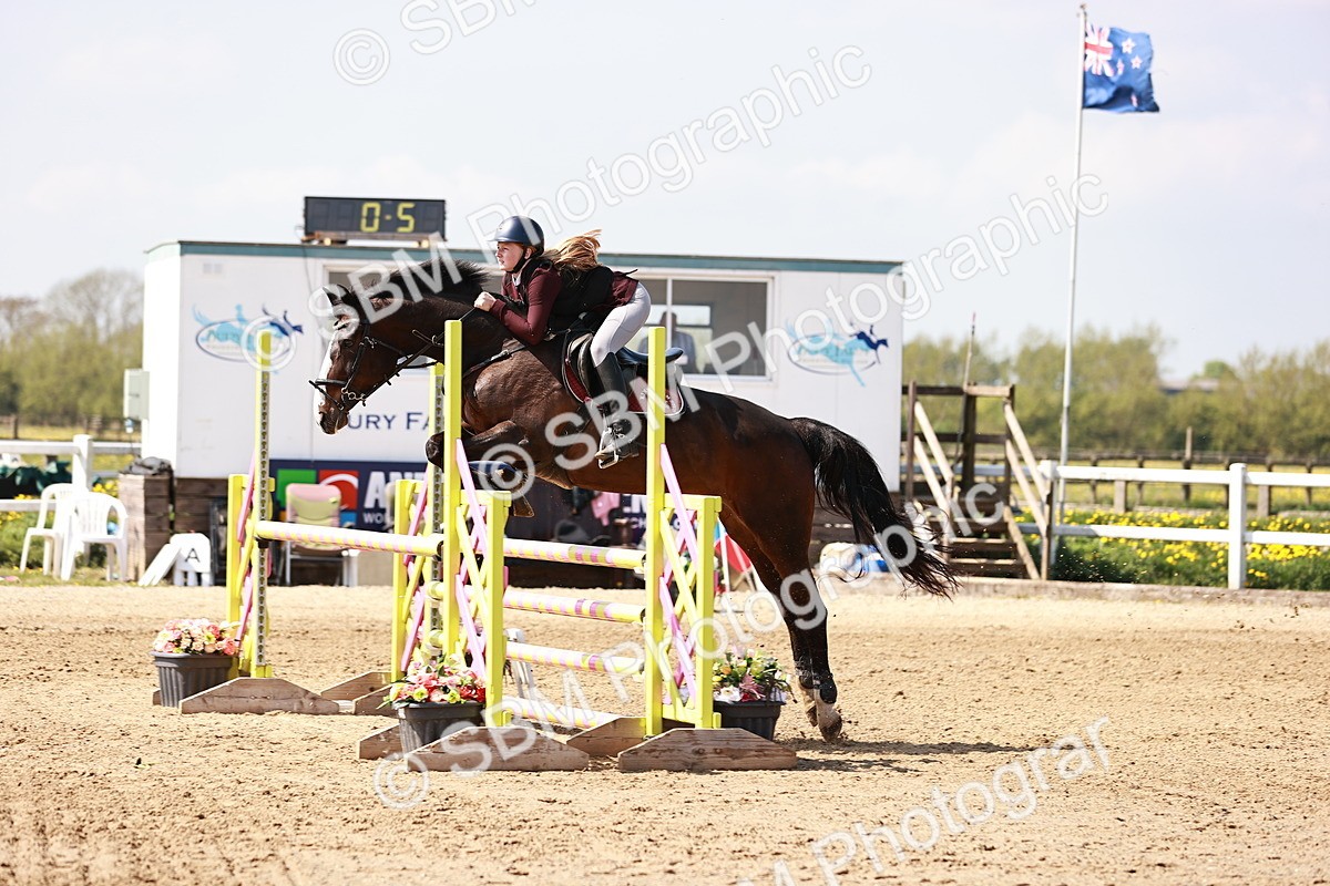  - Class 23 - Senior 1.05m