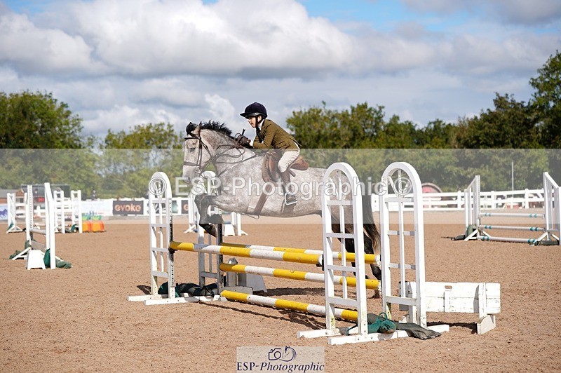 250921-112554-02681 - Cls 21+22 Club and Schools 70cm