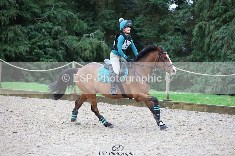 231118-140209-02107 - Cls 3 90cm