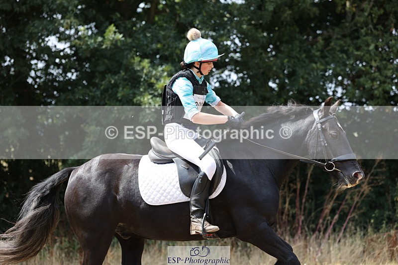 250824A-131126-36939 - 2086-Natalie.Squire-Charcoal