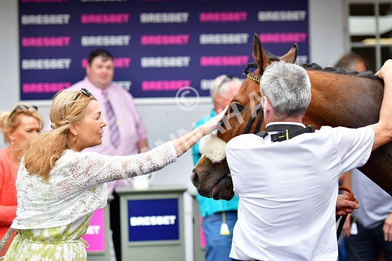 170625-Race 6-Kings Crown-4260 - Race 6