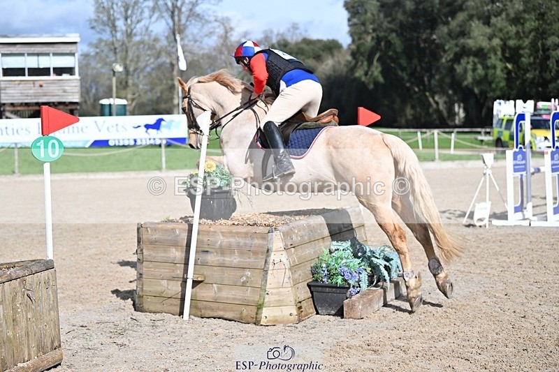 240302-120050-00841 - Cls 2 80-85cm Start to 12.15 CW