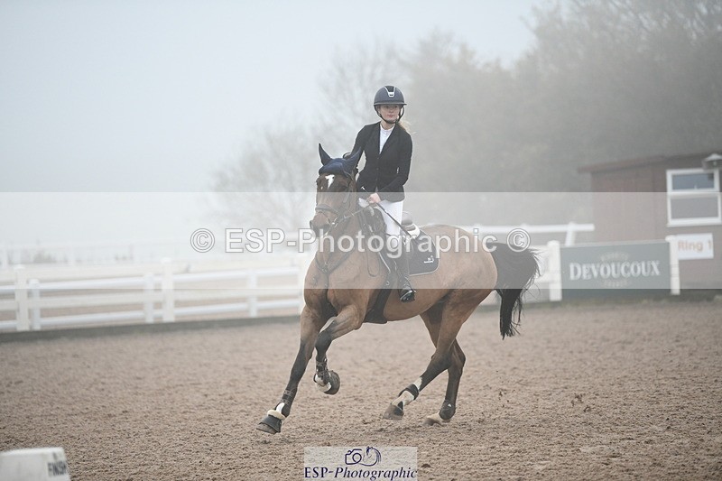 241103A-135253-08337 - SUN Cls 22 Blue Chip Performance Jump Off