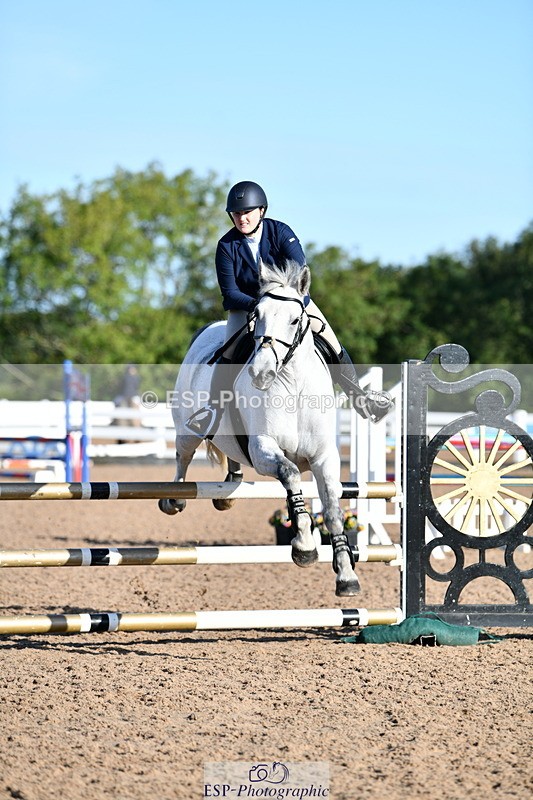 240913A-090722-02848 - Cls 20 Snr British Novice and 90cm Open