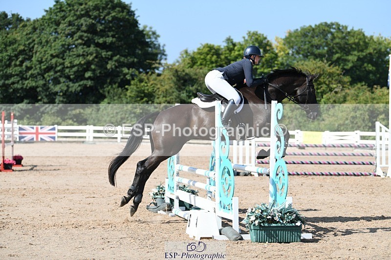 250725-100800-01310 - Cls 6 Snr British Novice and 90cm
