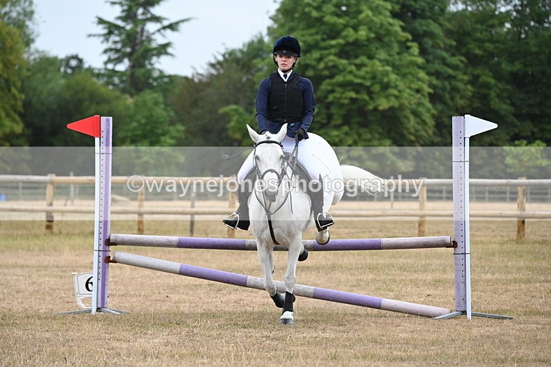 WJ6_0519 - Class 14 Intermediate Jumping 75cm