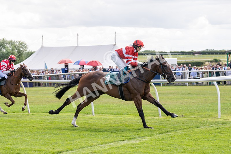 160725-Race 1-Made All-8536 - Race 1