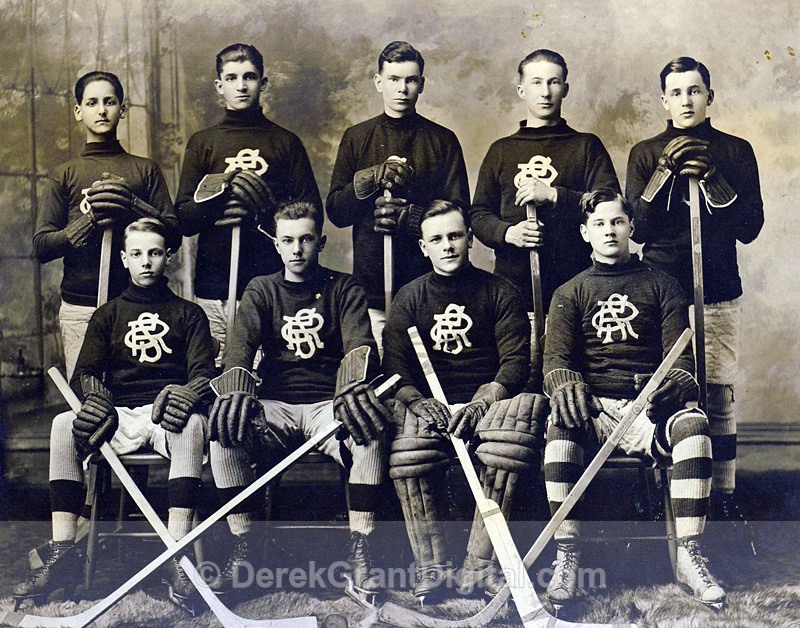 RCS 1917 Second Hockey Team Rothesay New Brunswick Canada - Historic New Brunswick