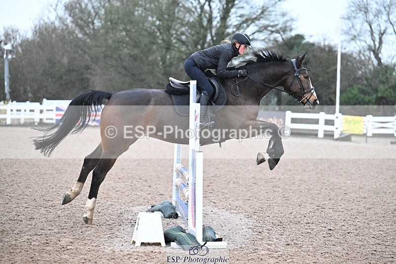 251206-094355-00585 - Cls 8 Clear Round