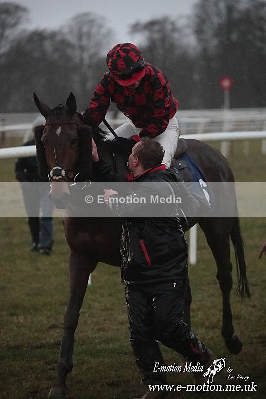 PtP 260125 1302 - Cocklebarrow Point-to-Point racing with the Heythrop Hunt 26/01/25