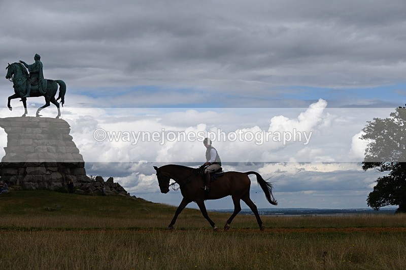 DSC_9391 - Time at Statue 14:33 to 15:10