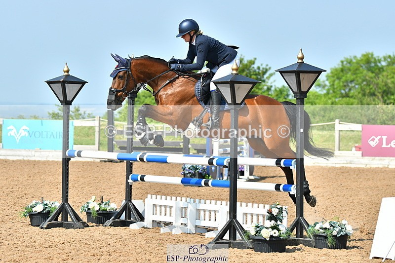 230609A-101524-00057 - Cls 1 Snr 1.05m & 1.10m Open