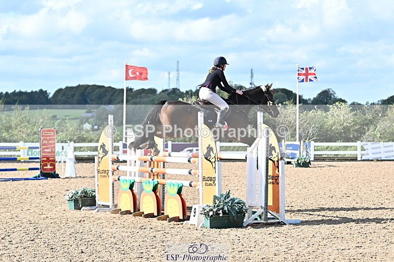 241005A-133324-04014 - SAT Cls 19 1.10m Amateur Quali