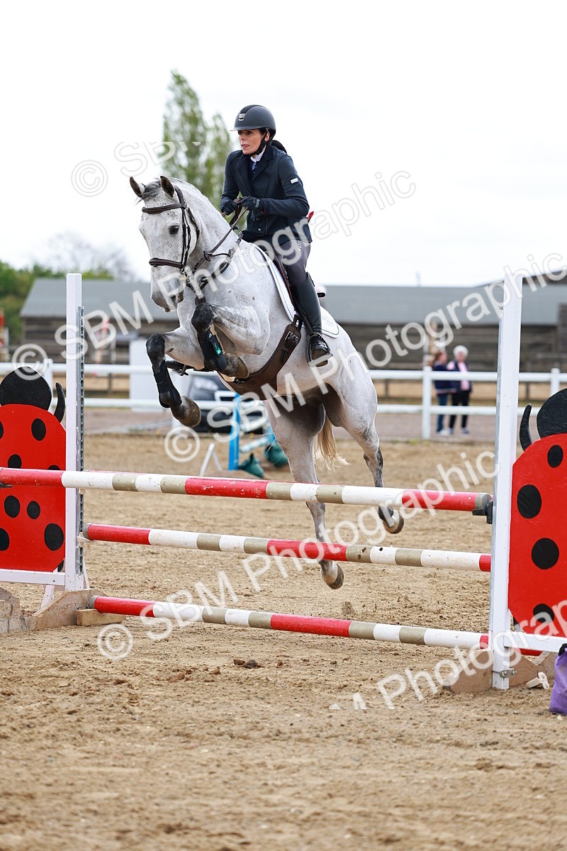SBM_001991 - class 8 - Senior British Novice - 90cm