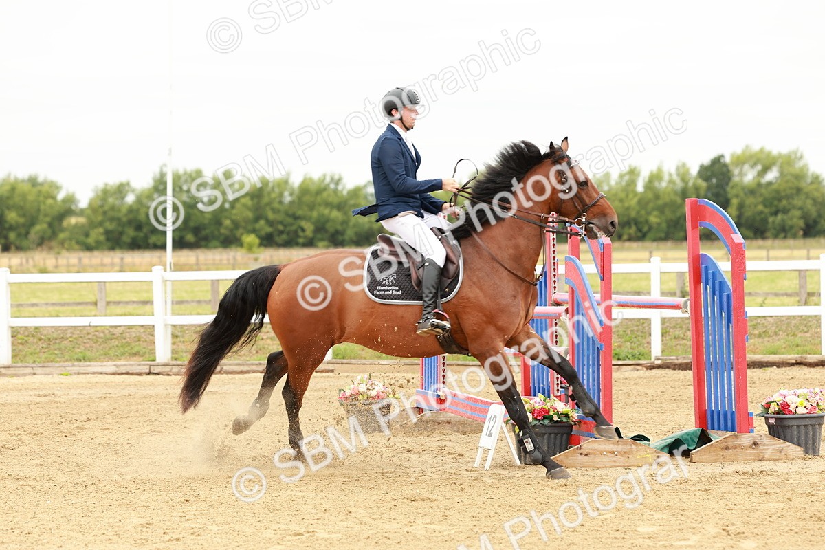 SBM_016666 - Class 20 - Senior Newcomers - 1.10m