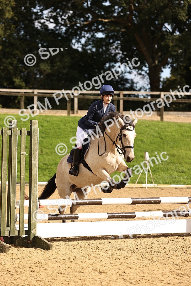 SBM_47867 - J9 - Junior Pony 70cm Championship