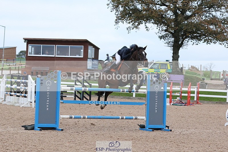 241101A-153710-03063 - FRI Cls 7 Blue Chip Grade B&C Jump Off