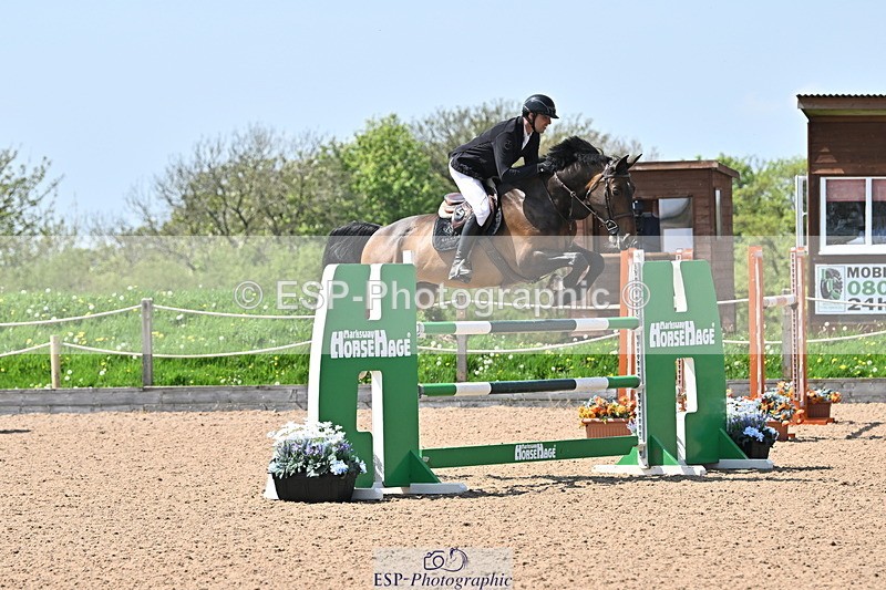 240509A-130516-01952 - Cls 10 National 1.30m Open