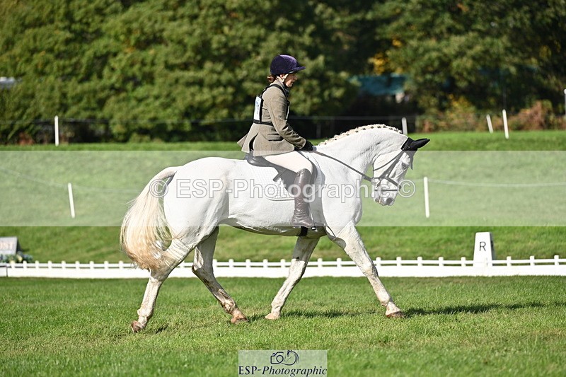 251024A-121847-09928 - G-571-Zoe.Mccanlis