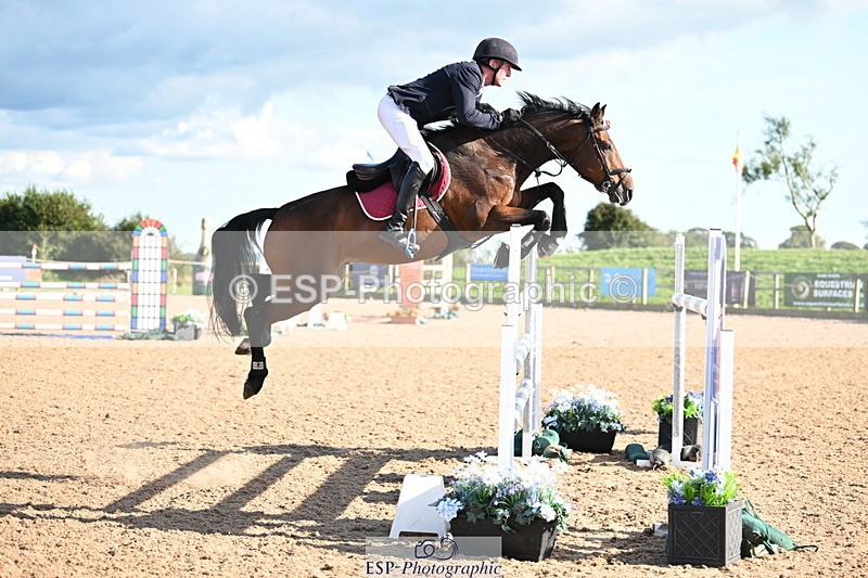 240913A-161805-05199 - Cls 18 National 1.40m Open