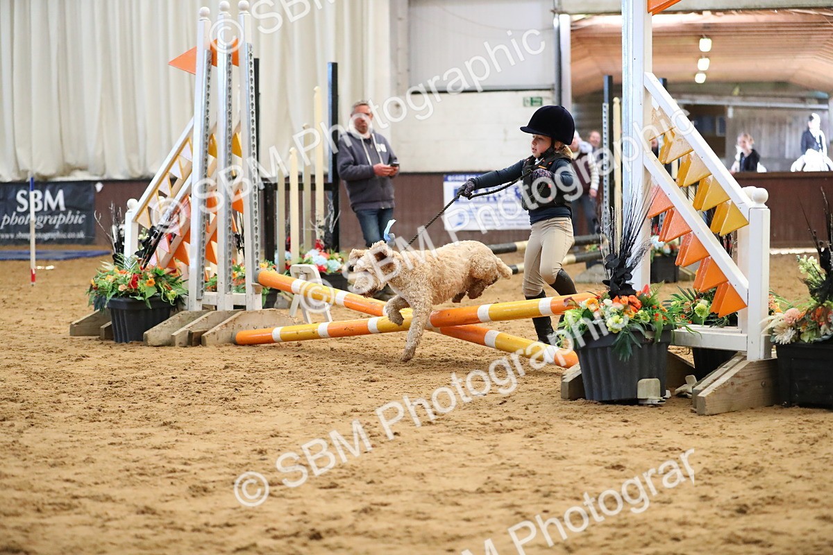 SBM_001134 - Class 3 - Horse & Hound