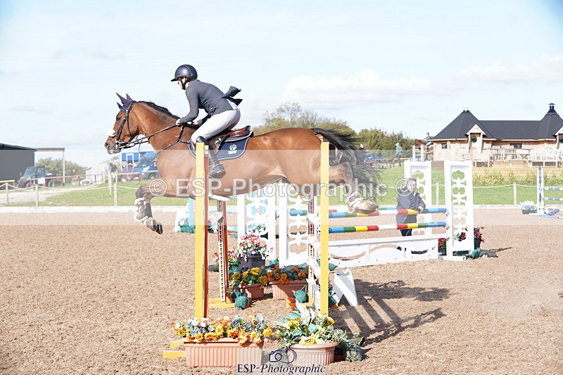 241005A-144830-05016 - SAT Cls 11 Snr Newc & 1.10m Open