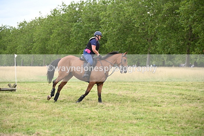 WJ6_5018 - Time at Jump 13:04 to 13:34