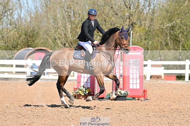 240420A-114400-10590 - Cls 15, 1 Star Bronze Tour 1.15m