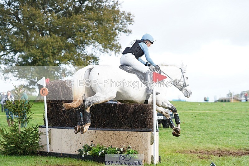 231021-133428-17369 - 434-SPINK.BUSTER-Sue.Parkes-SC+XC