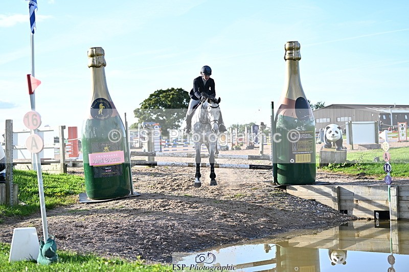 240913A-173853-05688 - Cls 19 Snr 1m Open Speed Derby