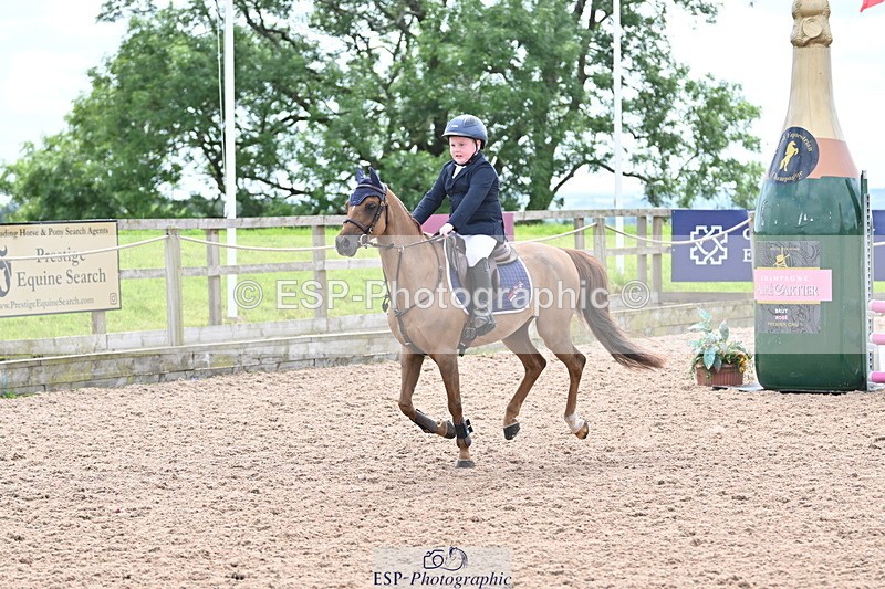 240628A-155950-01313 - Cls 5 Stepping Stones 128cm + 138cm