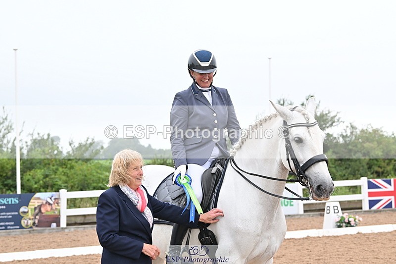 240815A-131609-01295 - Cls 2-P Adv Medium Silver