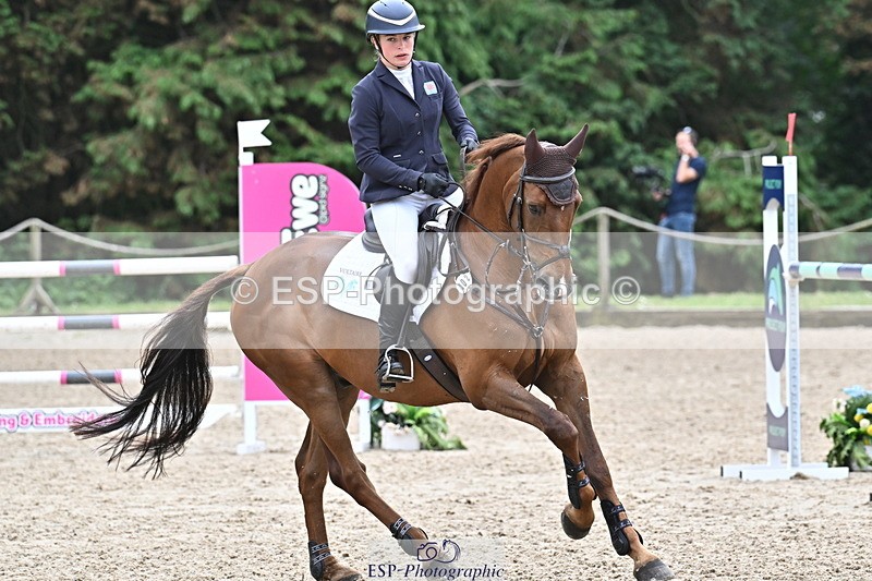 250524A-130558-11202 - D-402-Isabelle.Cook-CYMOON.F.Z