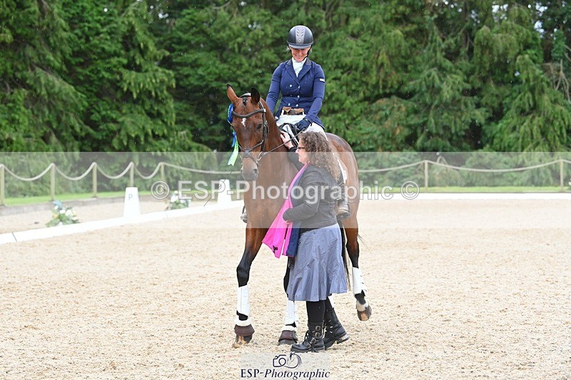 230813-162912-08320 - Medium Bronze Presentations