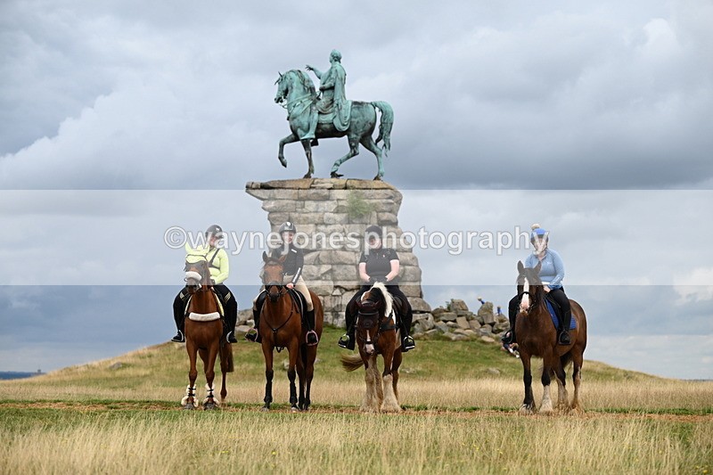 DSC_4831 - Time at Statue 11:10 to 11:42
