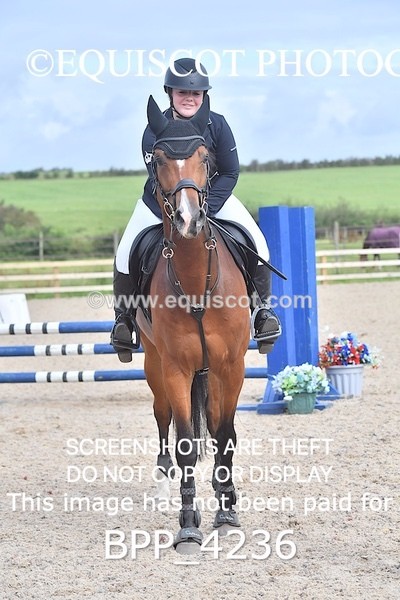 BPP_4236 - CLASS 11 SUN Club/ Unaffiliated 80cms Open