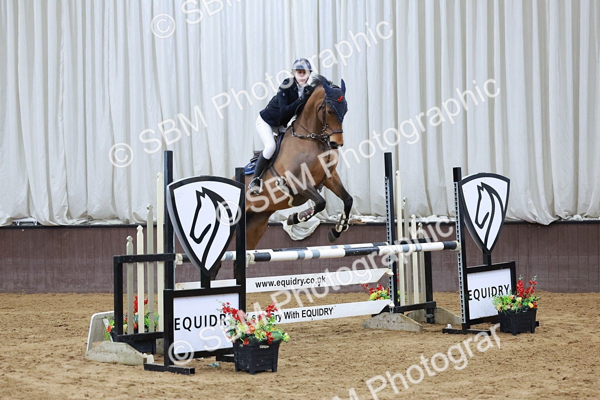 SBM_007528 - Class 24 - Nupafeed Supplements Senior Discovery/ 1m Open