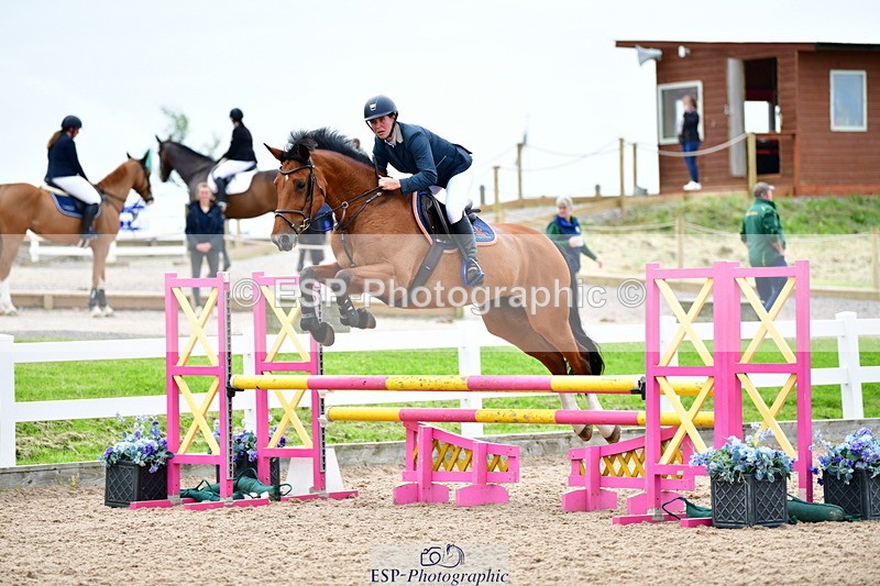 240524A-094641-02319 - Cls 21 British Novice and 90cm Open