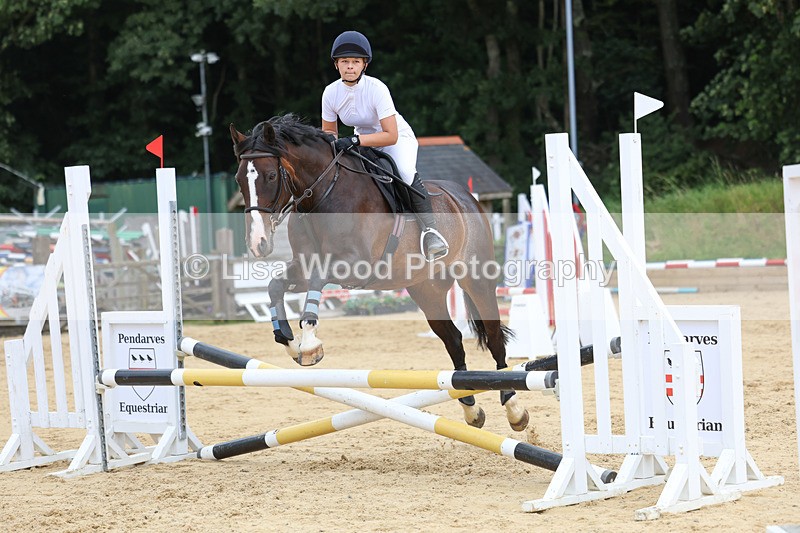 3E7A3241 - Class 6: 70cm Junior