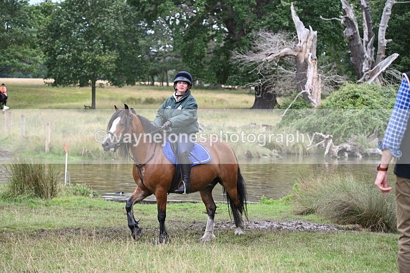 WJ7_5802 - Time at Water 14:54 to 15:14