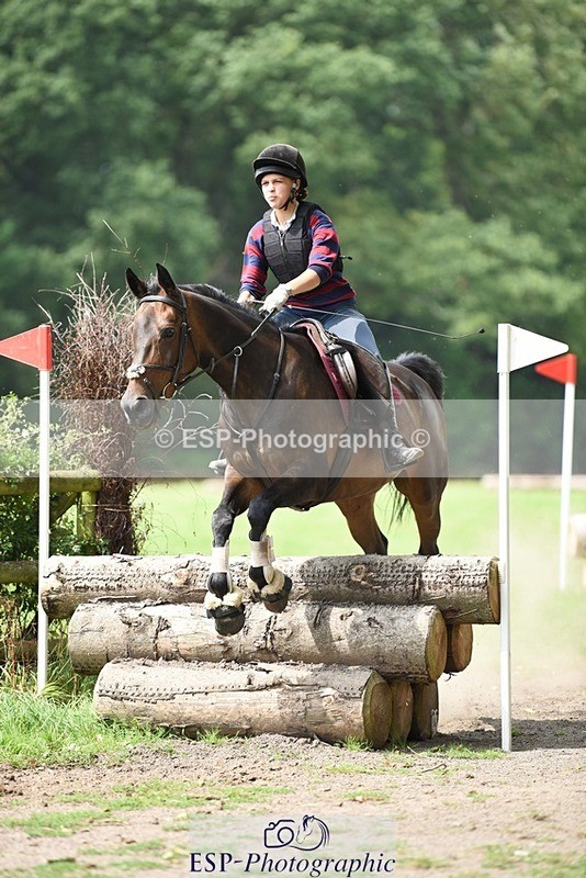 230817-135410-02096 - Kay's 1st Group - XC