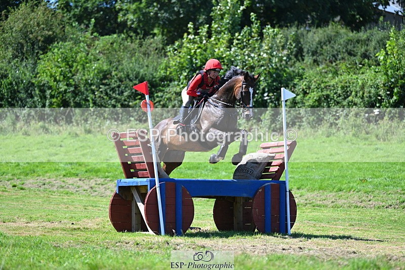 240811A-145803-05615 - 170