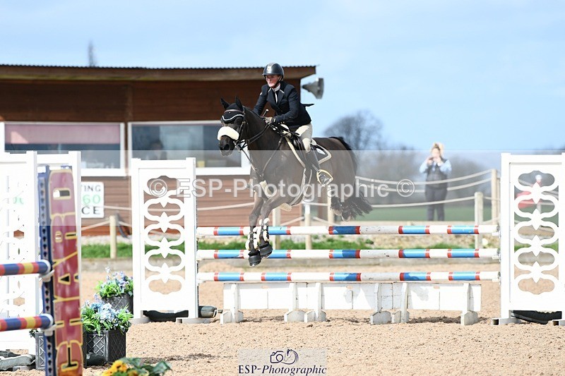 250328-110052-00642 - Cls 2 Snr Newcomers