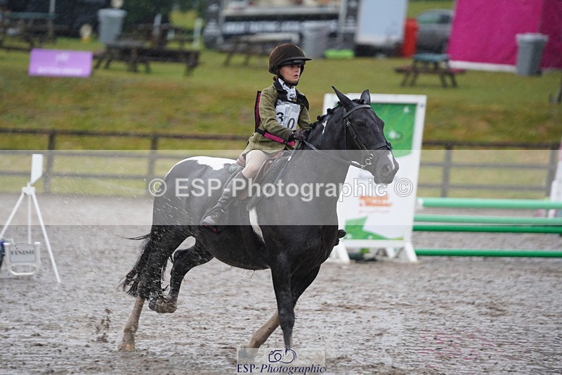 240824X-083110-20274 - 70cm Round 1 8.30 to 9.30