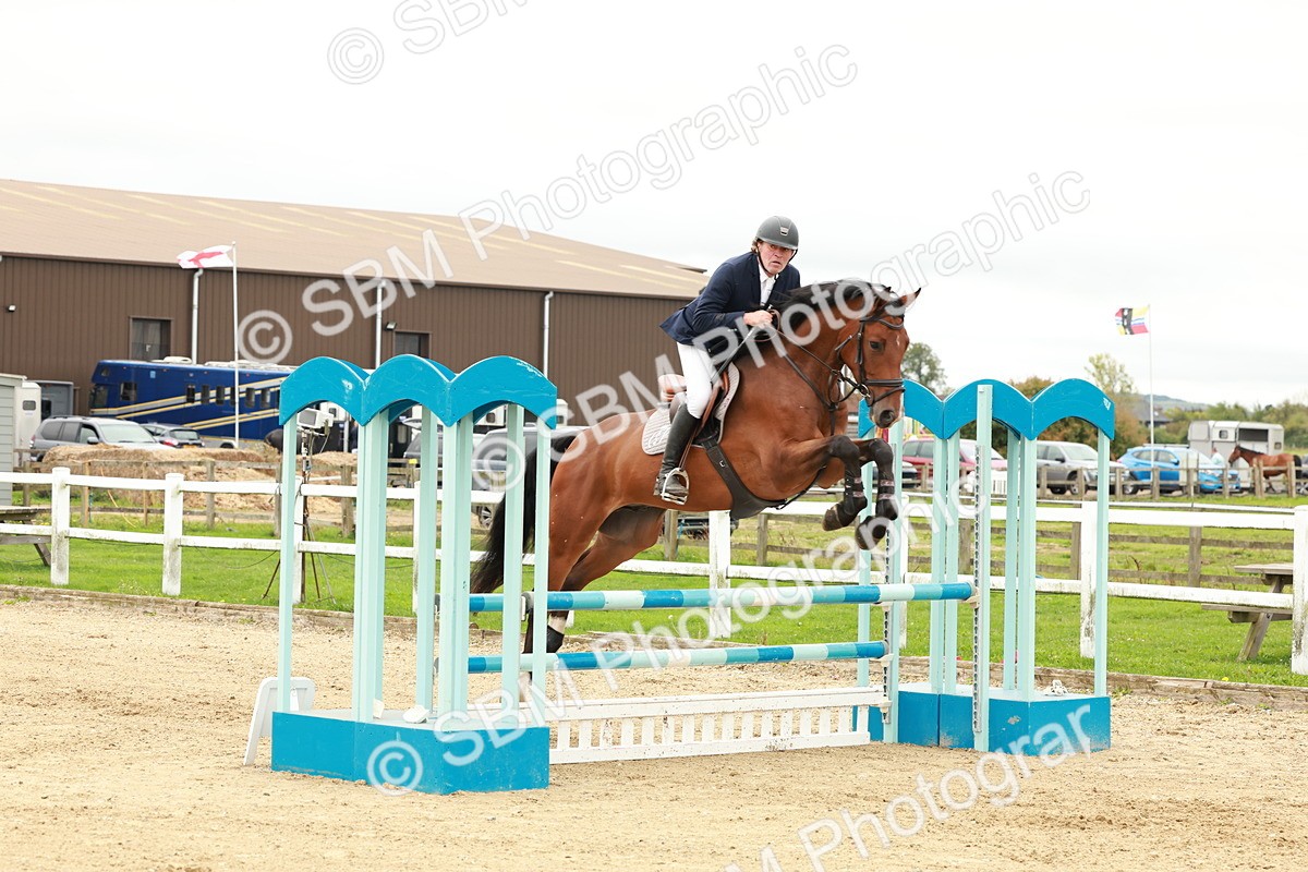 1I0A6986 - Class 2 - Senior British Novice