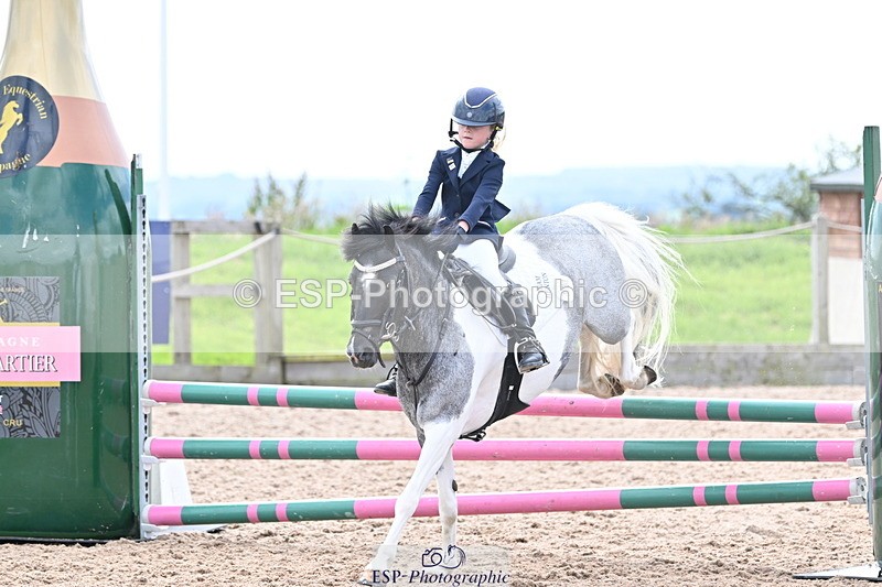 240628A-160716-01358 - Cls 5 Stepping Stones 128cm + 138cm