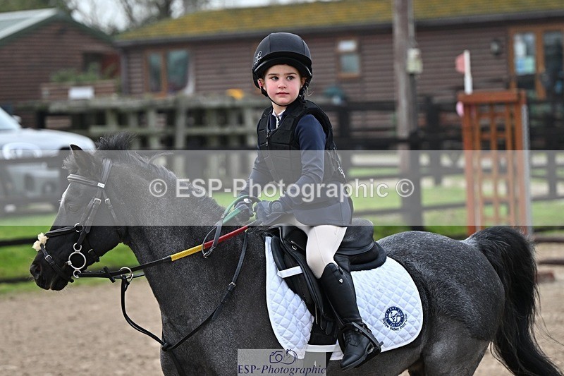 241110-094923-00087 - 40cm Showjumping