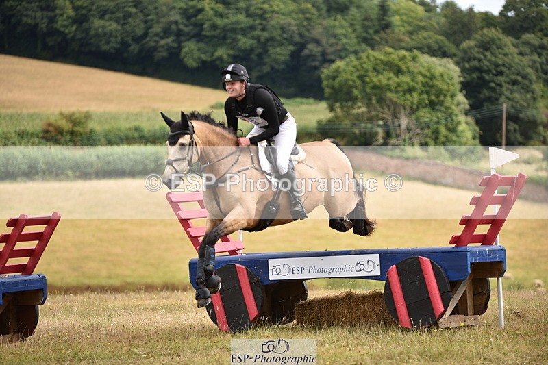 250802A-120410-02075 - B-073-Frankie.Mckechnie-DUNBYMOONLIGHT